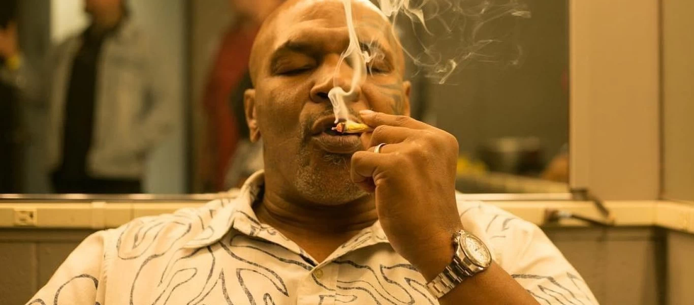 Μάικ Τάισον: Βγάζει 500.000 δολάρια το μήνα πουλώντας μαριχουάνα (βίντεο)